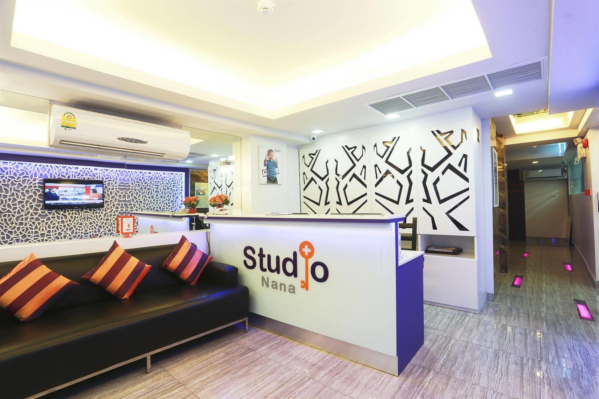 Studio Nana By Icheck Inn Бангкок Екстер'єр фото